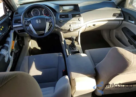 2011 Honda Accord Lx z USA, uszkodzony, nr VIN 1HGCP2E3XBA095737